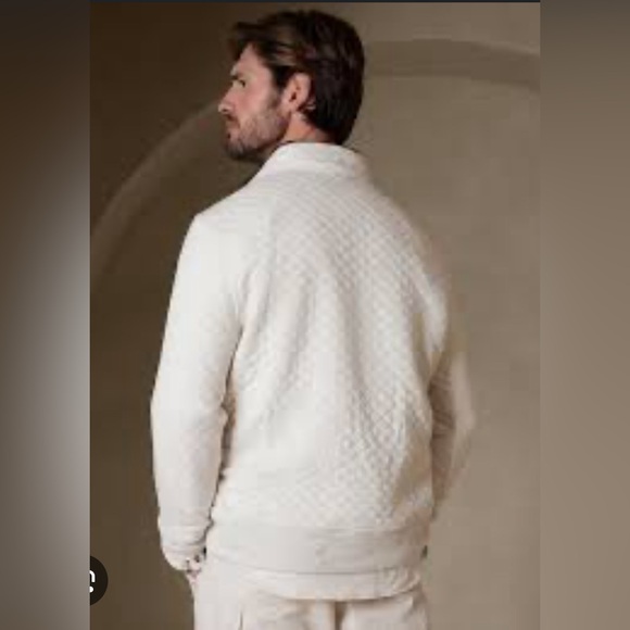 Banana Republic Off- White Quilted Sweatshirt EUC - Picture 2 of 6